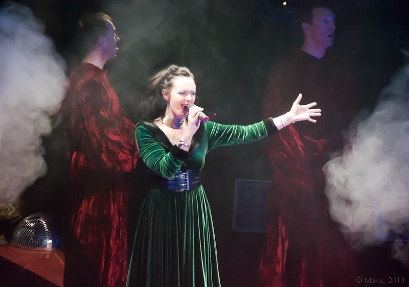 Amelia Brightman (Violet) - Gregorian. Концерт в Саратове - 19.10.2010г.